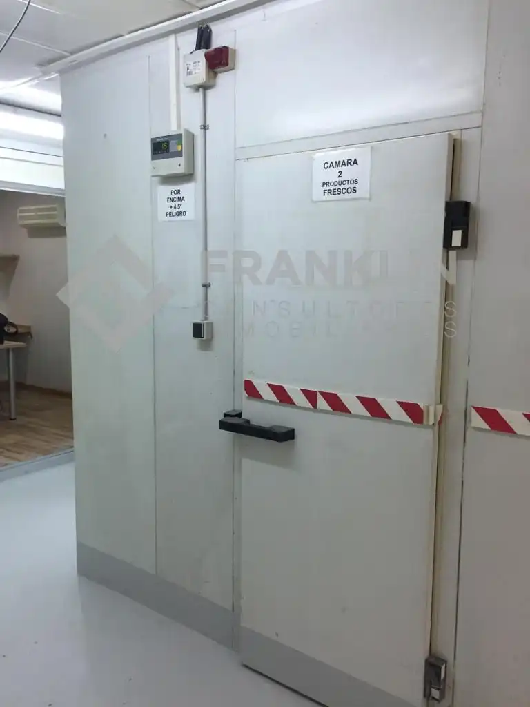 Business premises to rent in Carrer de Salvador Seguí - El Noi del Sucre 81, imagen 11