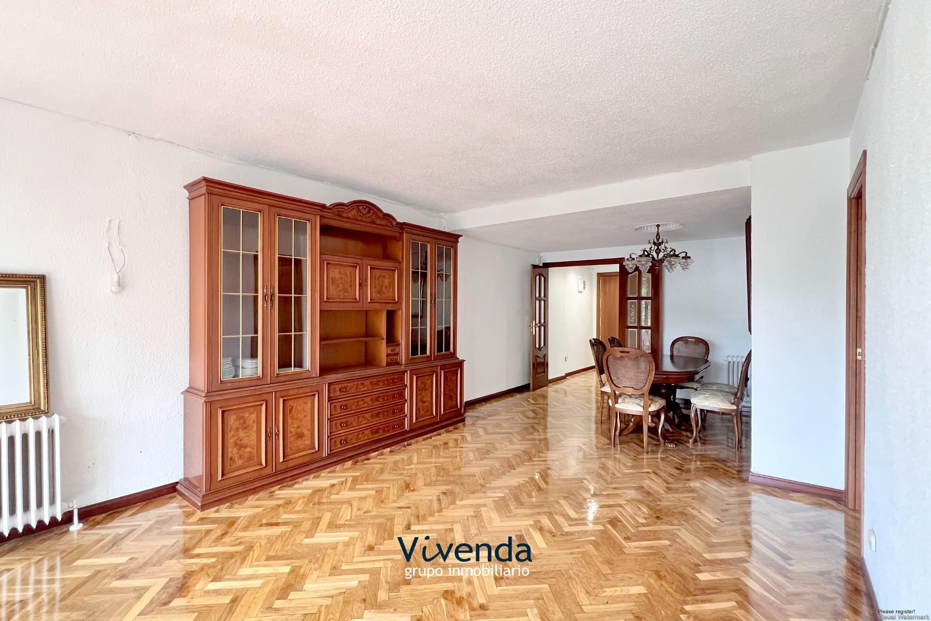 Sala d'estar de Pis en venda en Móstoles amb Calefacció i Terrassa