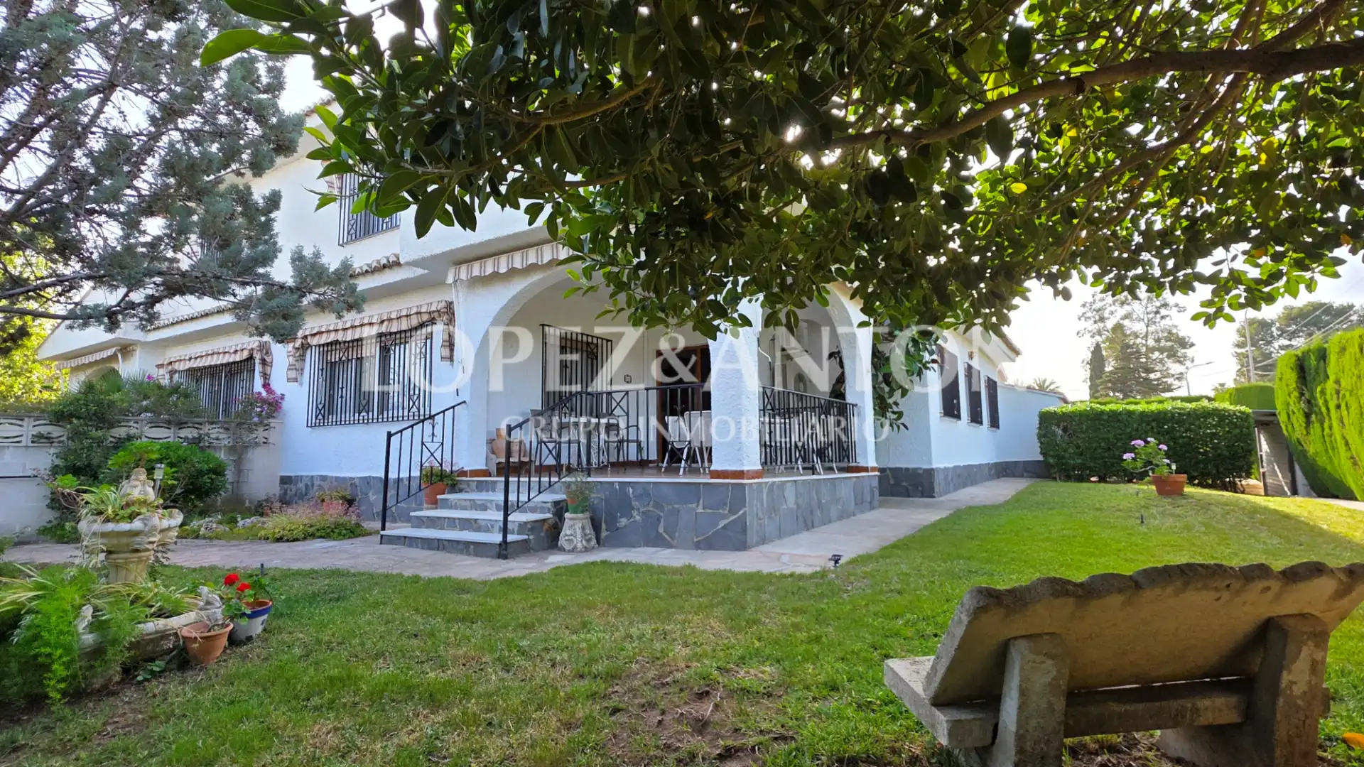 Garden of Houses for sale in L'Eliana  with Air Conditioner, Private garden and Terrace