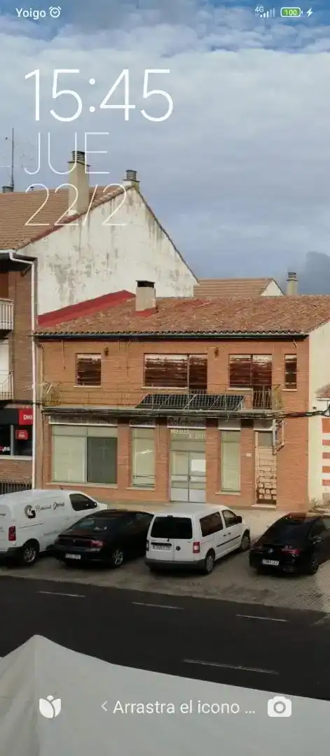Vista exterior de Planta baja en venta en Navaluenga con Balcón