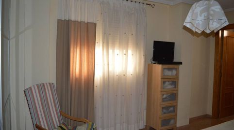 Foto 5 de Dúplex en venta en Calle Luis Buñuel, Centro, Elda