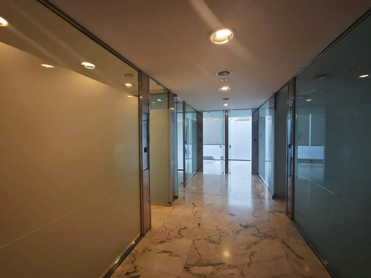 Local comercial de lloguer a Calle avinguda del Fener edifici el Forestal, imagen 34