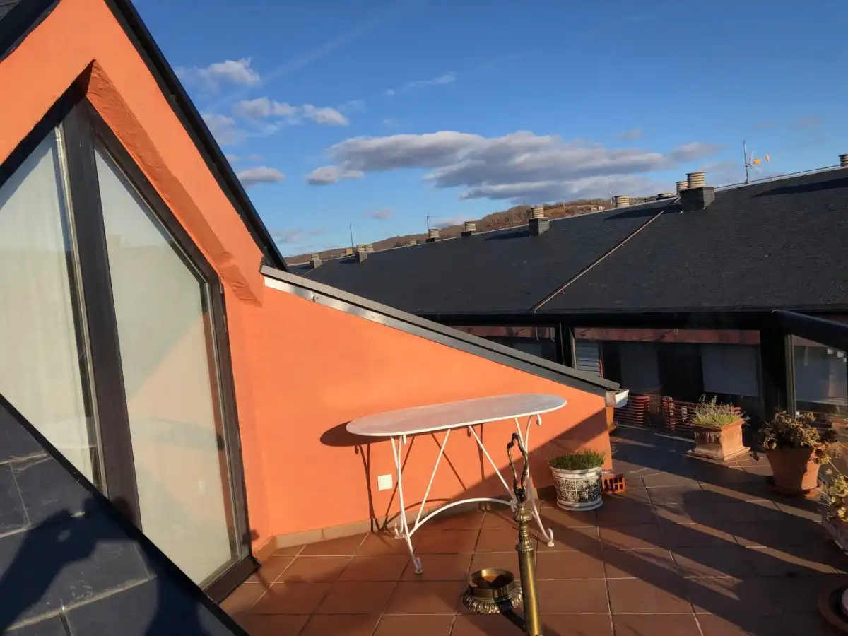 Terrasse von Dachboden zum Verkauf in Bembibre mit Klimaanlage, Heizung und Parkett