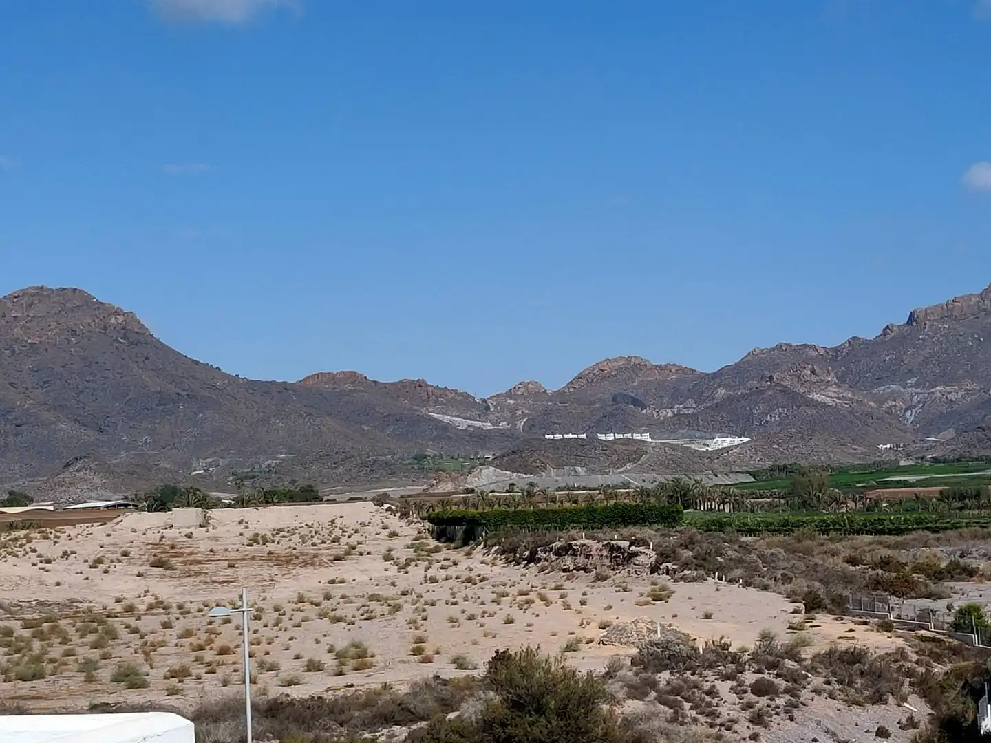 Vista exterior de Ático en venta en Pulpí