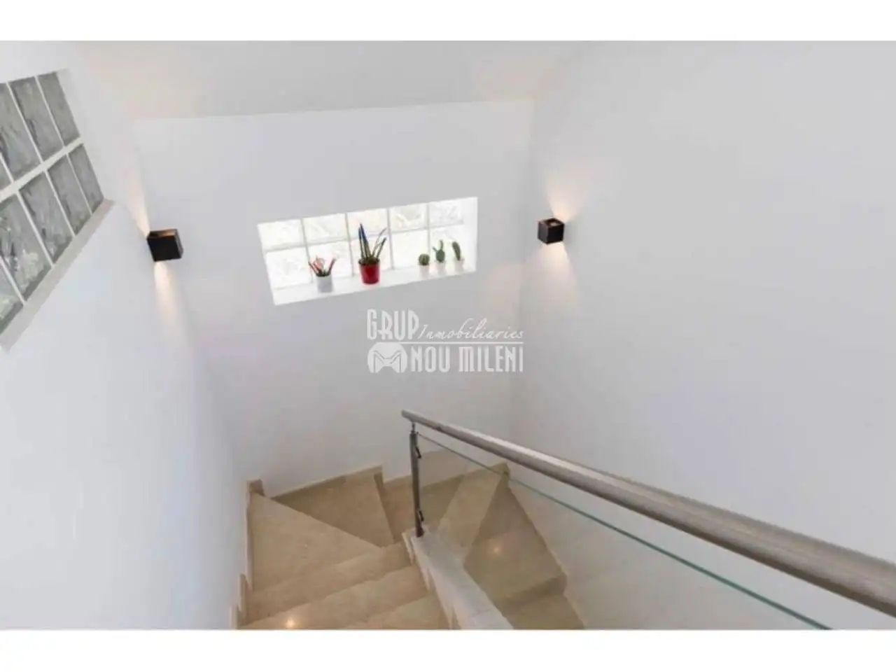 Terraced house with pool for sale in Benicalap, imagen 10