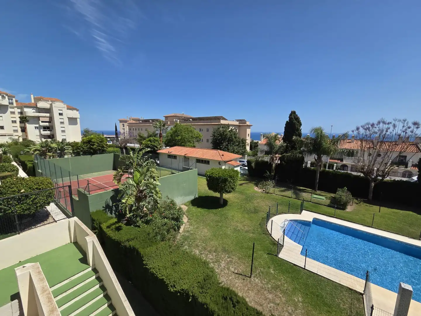 Jardín de Piso en venta en Benalmádena con Aire acondicionado, Calefacción y Parquet
