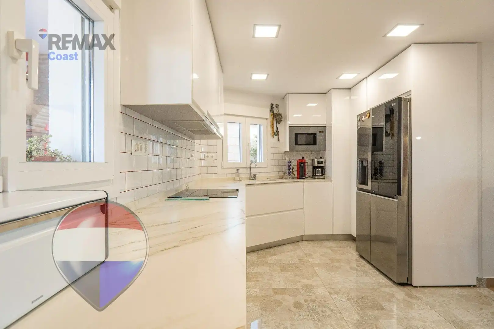 Cocina de Casa o chalet en venta en Rincón de la Victoria con Aire acondicionado, Calefacción y Jardín privado