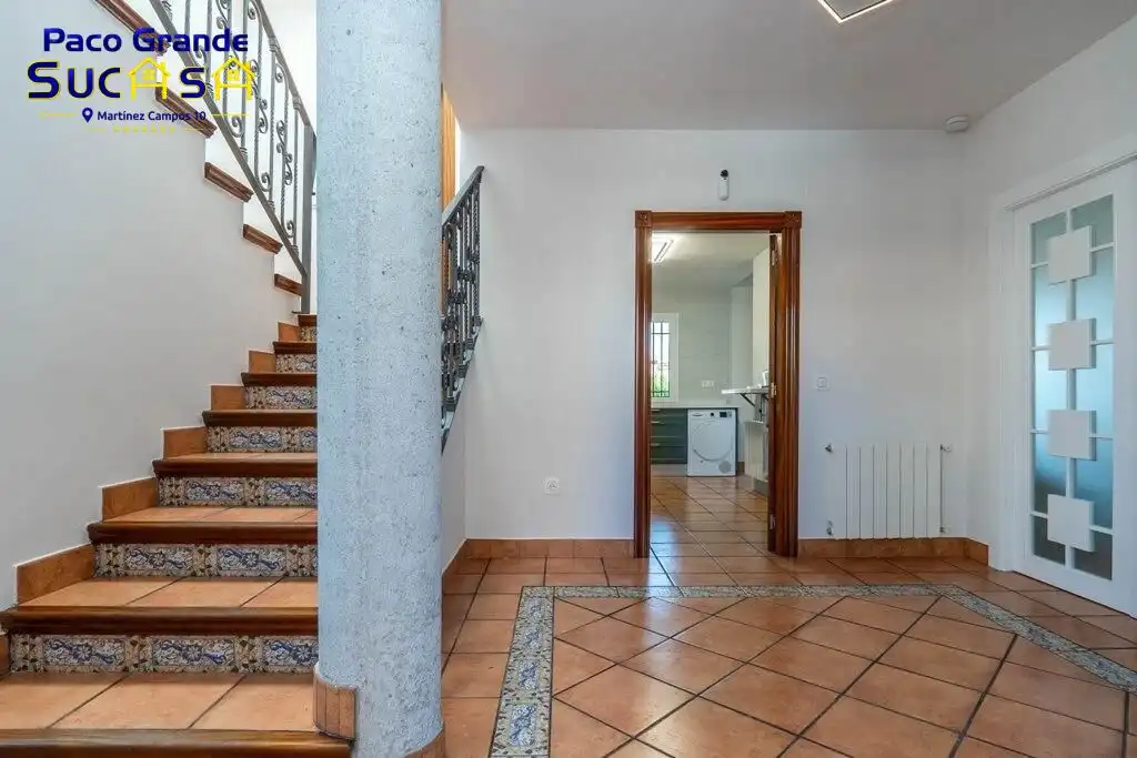 Villa zum Verkauf in Calle Calle Reina Sofía 31, imagen 3