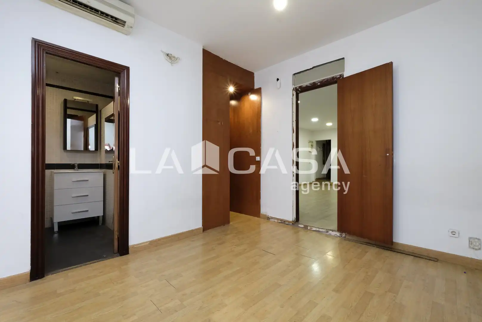 Bajo en venta en Carrer Mare de Déu de les Neus, imagen 24