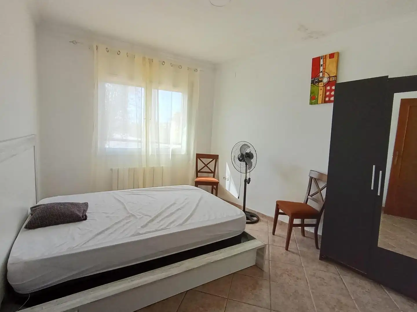 Bedroom of Houses for sale in Deltebre