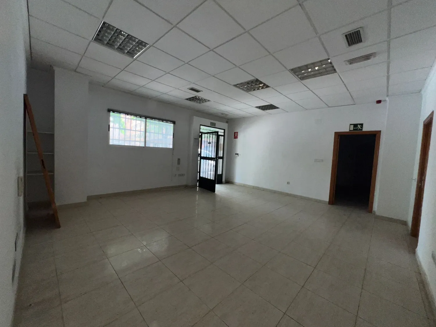 Geschaftsraum zum Verkauf in  Murcia Capital mit Klimaanlage