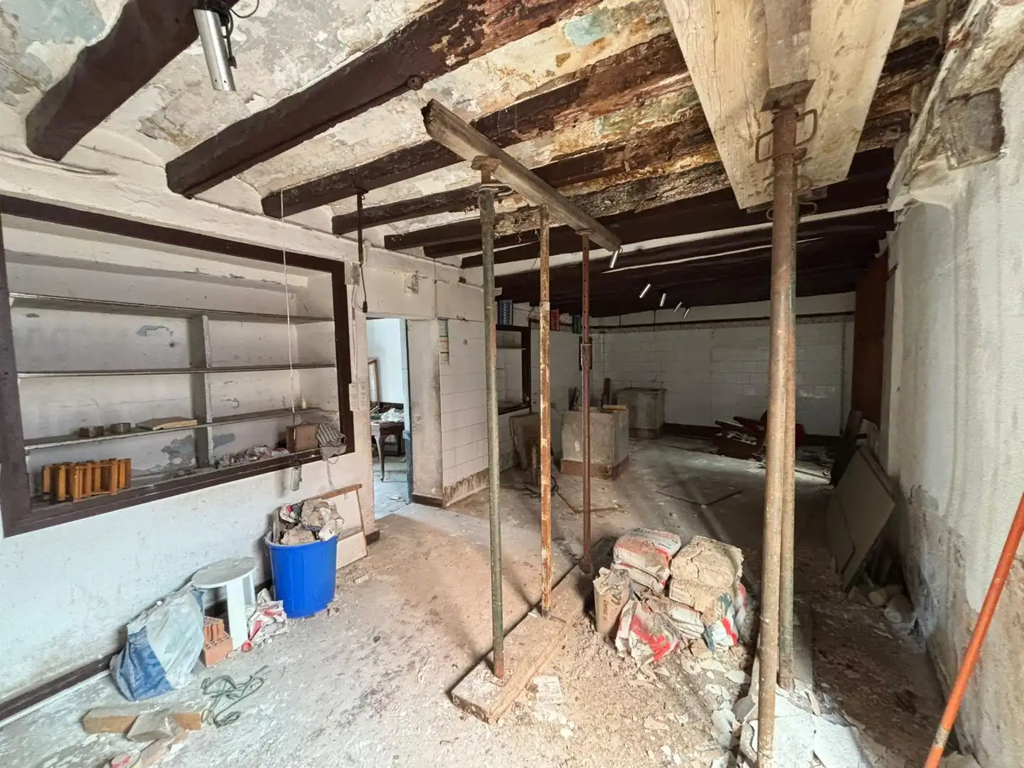 Casa con terraza en venta en Corbera de Llobregat, imagen 2