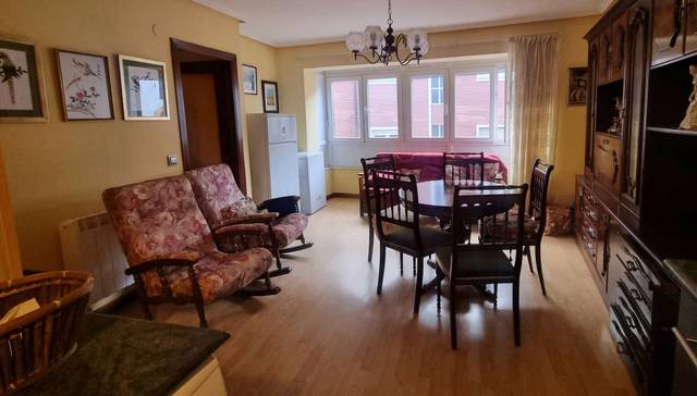 Piso en Alquiler en Carreño