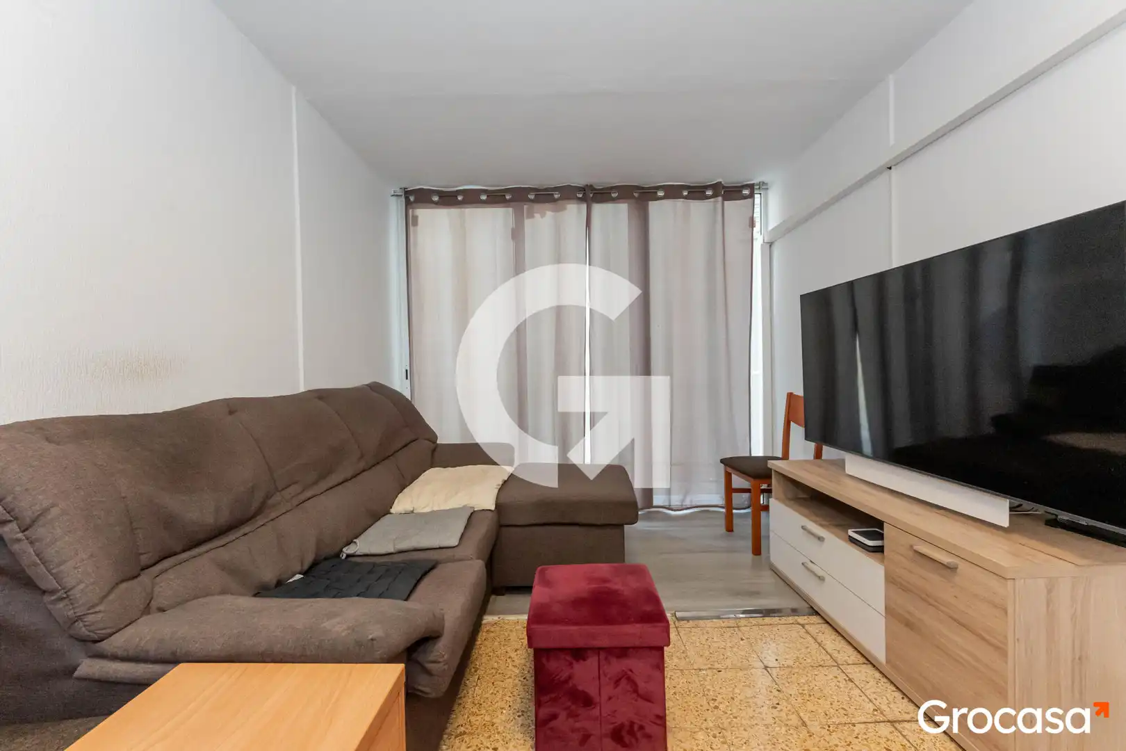 Sala d'estar de Pis en venda en Cornellà de Llobregat amb Aire condicionat, Calefacció i Traster