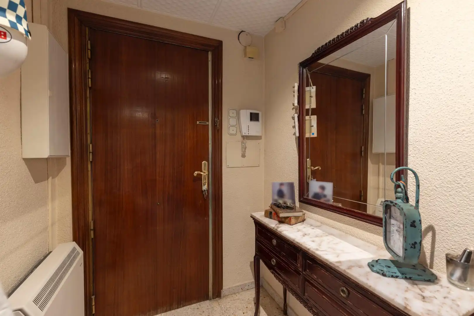 Baño de Piso en venta en Granada con Aire acondicionado, Calefacción y Balcón