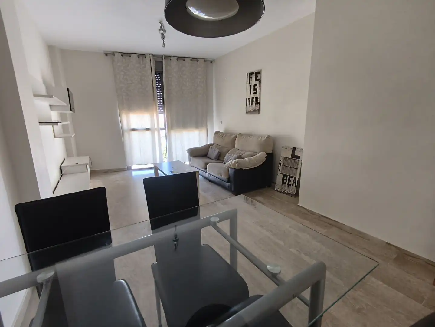 Sala de estar de Piso de alquiler en Aljaraque con Aire acondicionado y Amueblado
