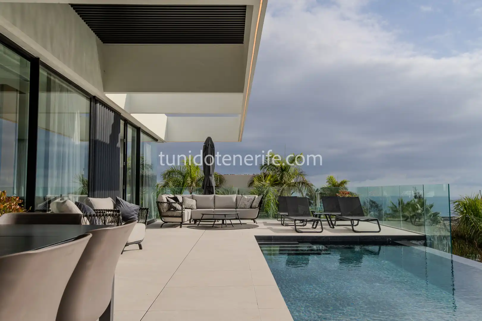 Casa amb terrassa en venda a Playa de San Juan, imagen 5