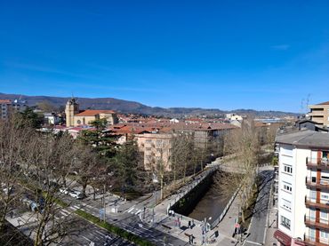 Appartamento con balcone in vendita a Nafarroa Hiribidea 2