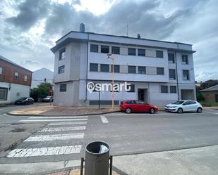 Vista exterior de Pis en venda en Ponferrada amb Traster