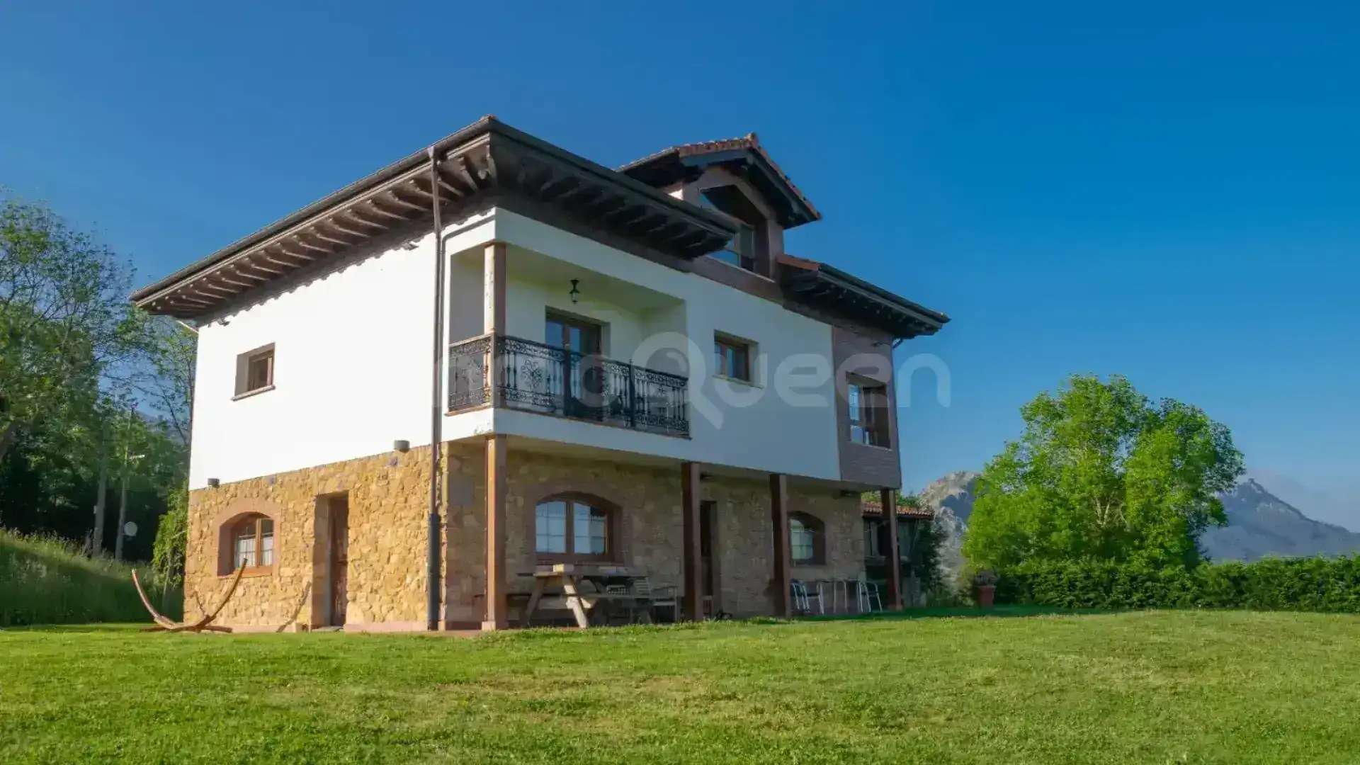 Villa con giardino in vendita a Lugar Hueges, 35B, imagen 3