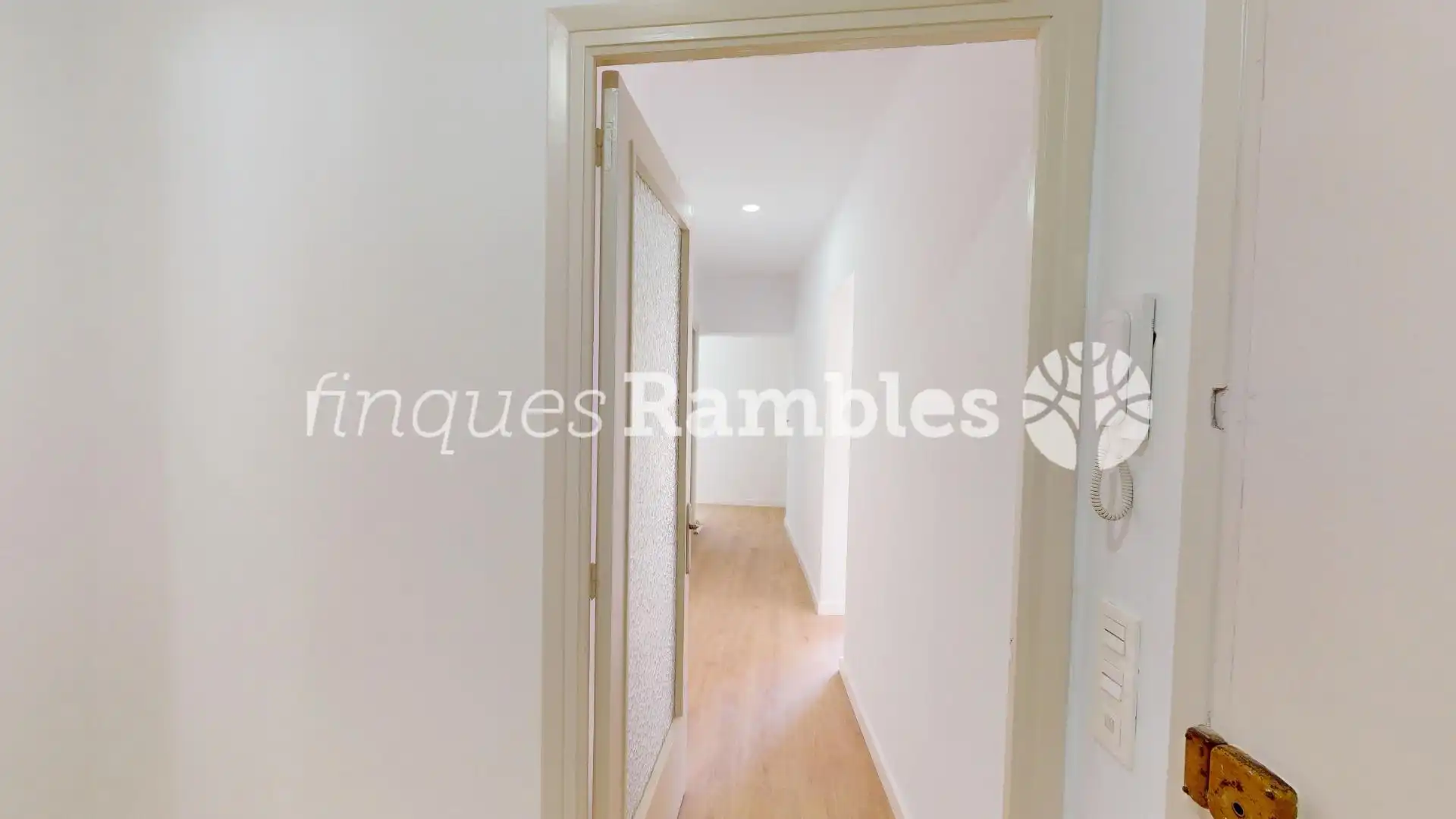 Piso en venta en Igualada con Parquet y Terraza
