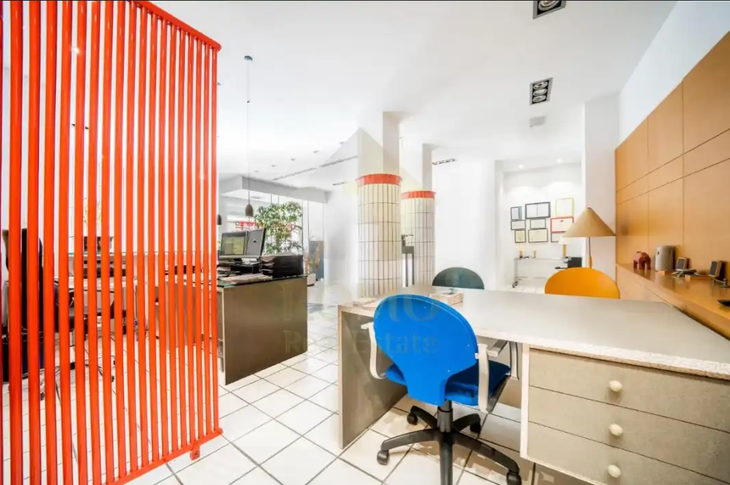 Business premises for sale in Carrer de Navarra, imagen 5