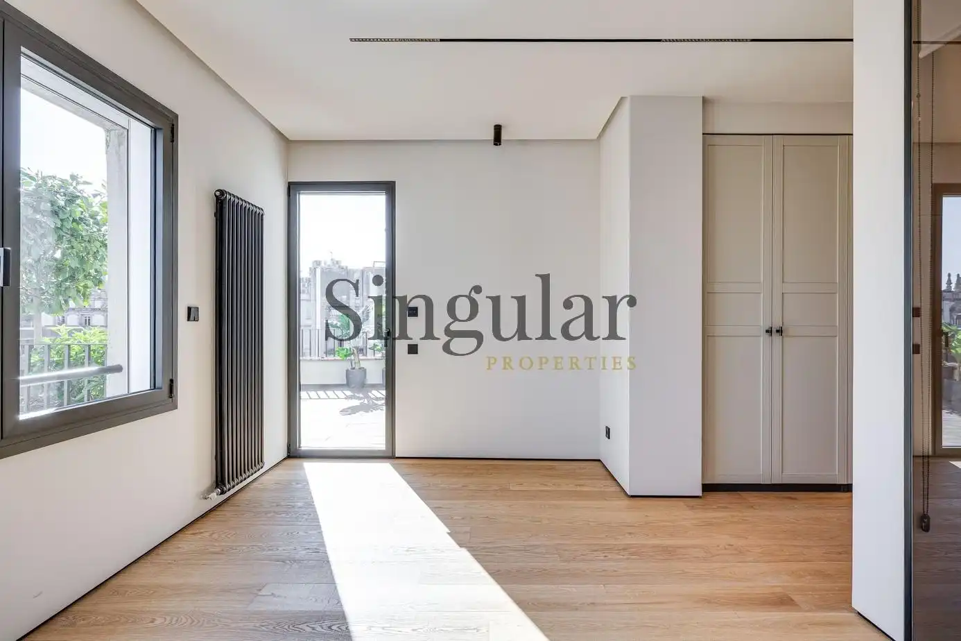 Habitación de Piso en venta en Barcelona con Calefacción, Terraza y Balcón