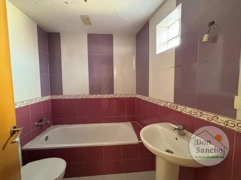 Bathroom of Flat for sale in La Seca   with Terrace