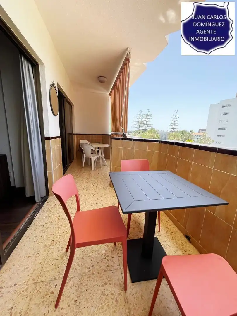 Terraza de Apartamento de alquiler en San Bartolomé de Tirajana con Terraza, Amueblado y Piscina comunitaria