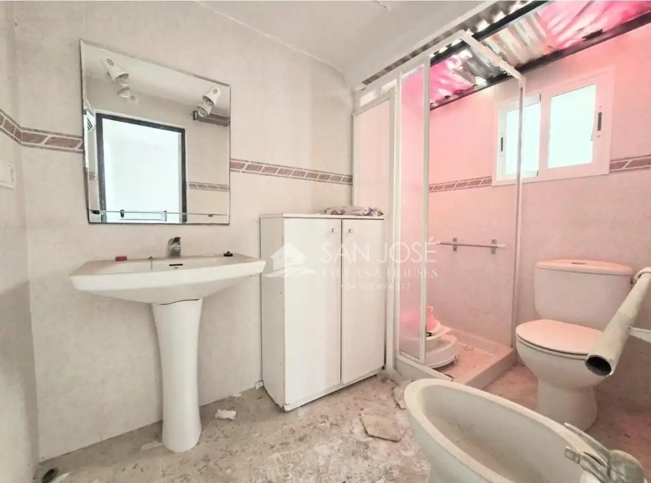 Bathroom of Houses for sale in Aspe  with Terrace