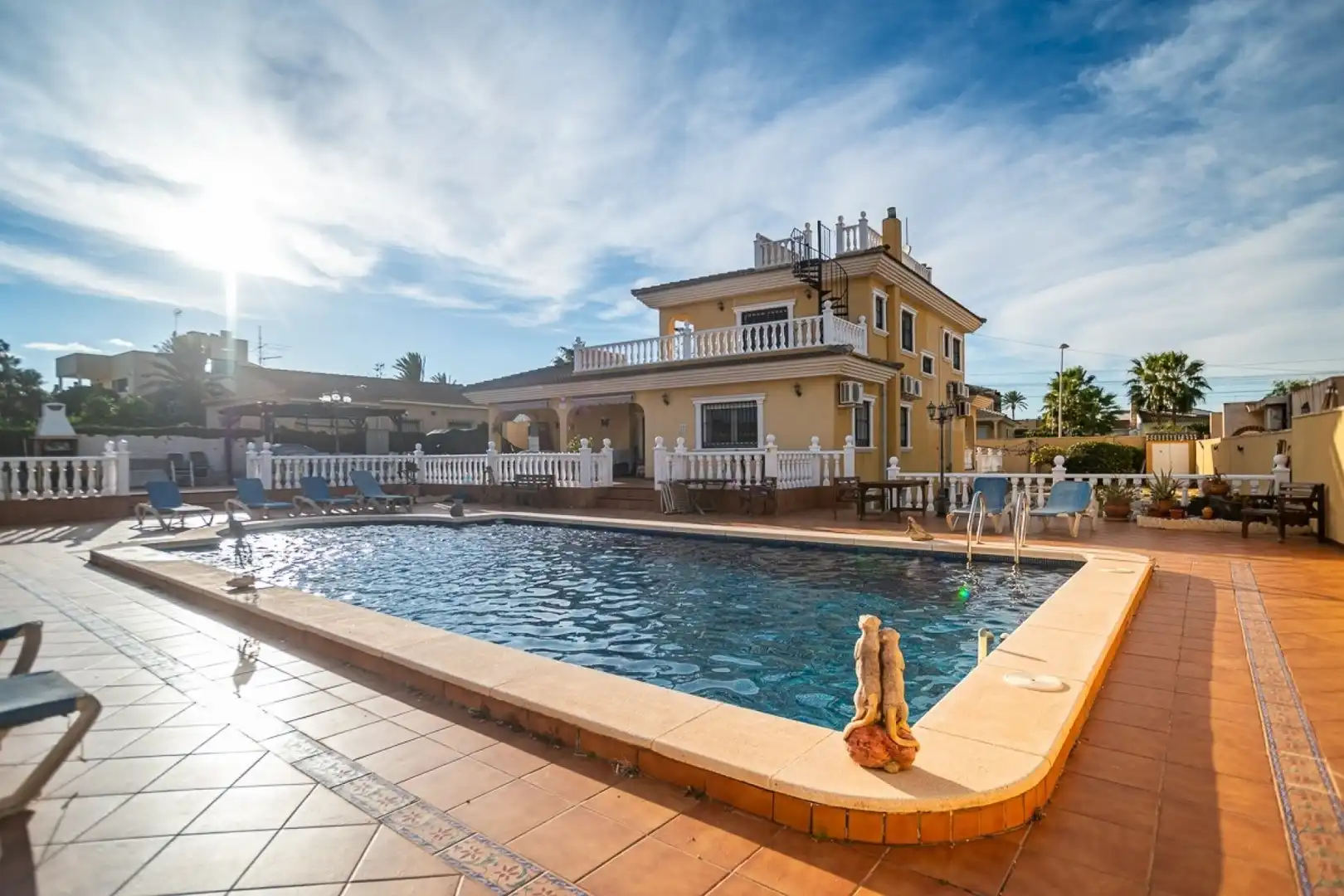 Piscina de Casa o xalet en venda en Torrevieja amb Aire condicionat, Calefacció i Jardí privat