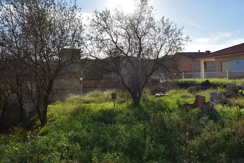 Residencial en venda en Valdeltormo