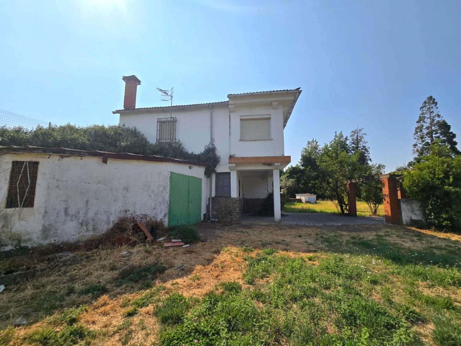 Casa o chalet en venta en Aldeanueva del Camino con Jardín privado, Terraza y Piscina