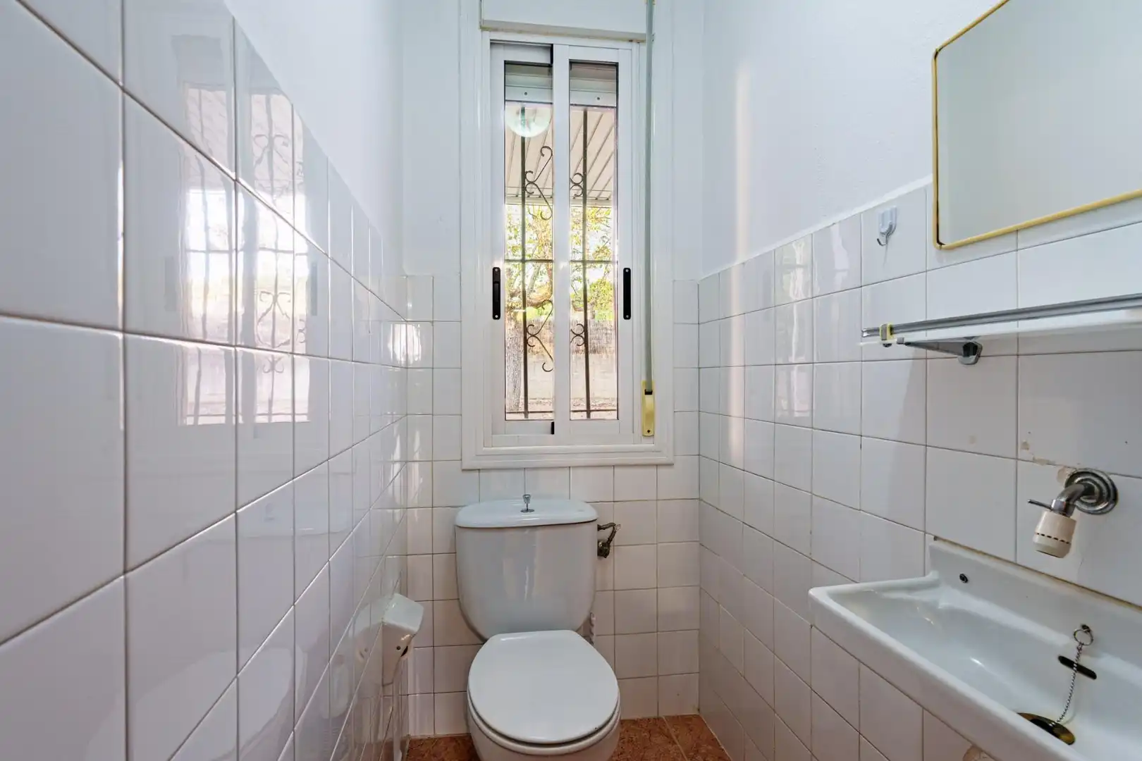 Baño de Casa o chalet en venta en Ourense Capital  con Calefacción, Jardín privado y Balcón