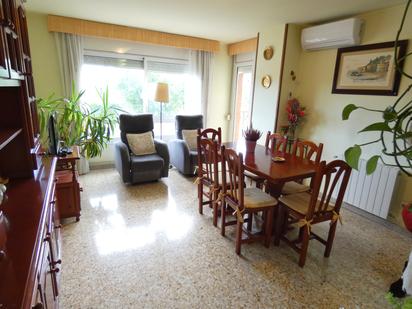 Dining room of Flat for sale in Cerdanyola del Vallès  with Air Conditioner, Heating and Furnished