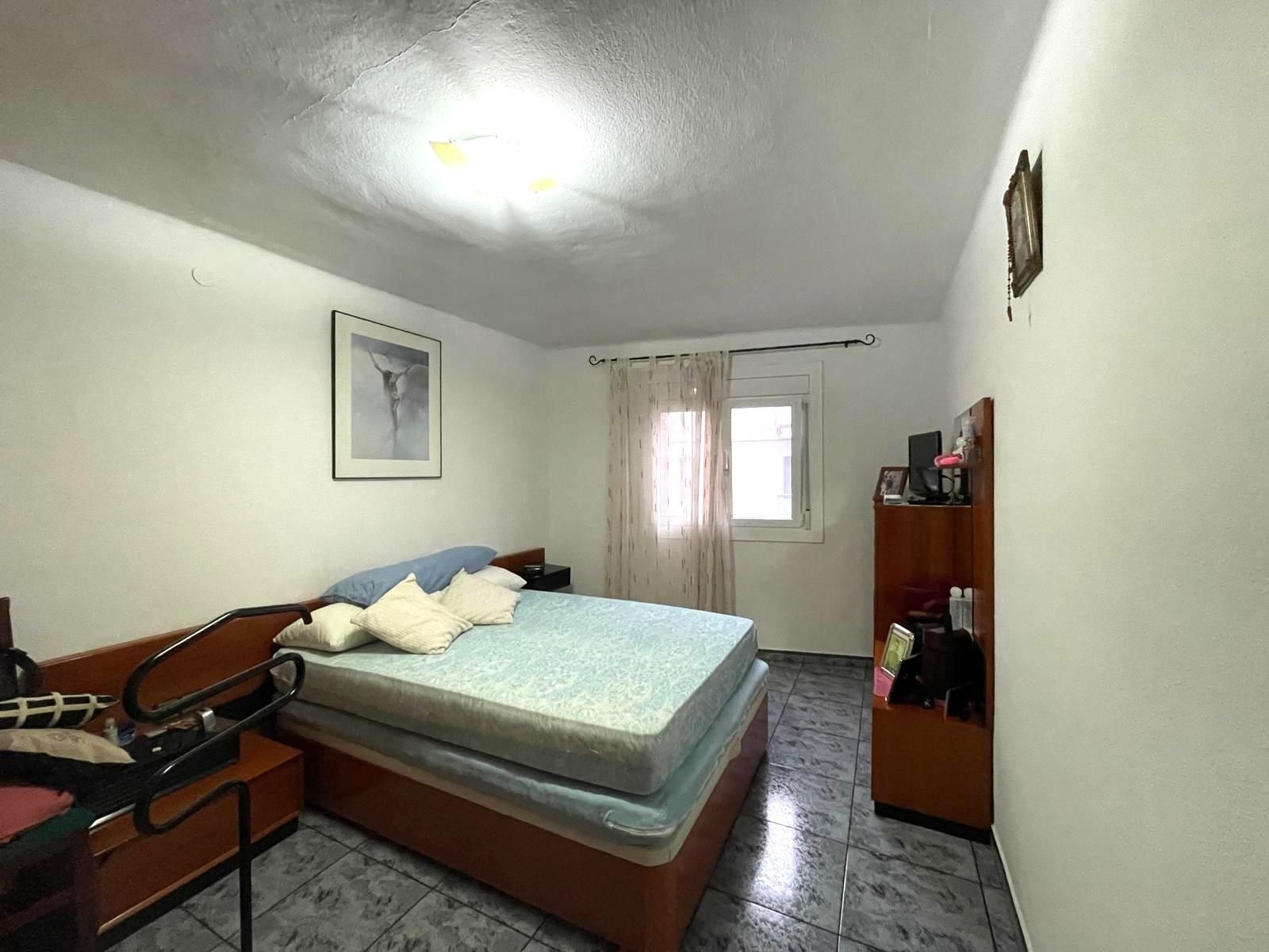 Bedroom of House or chalet for sale in Santa Coloma de Gramenet