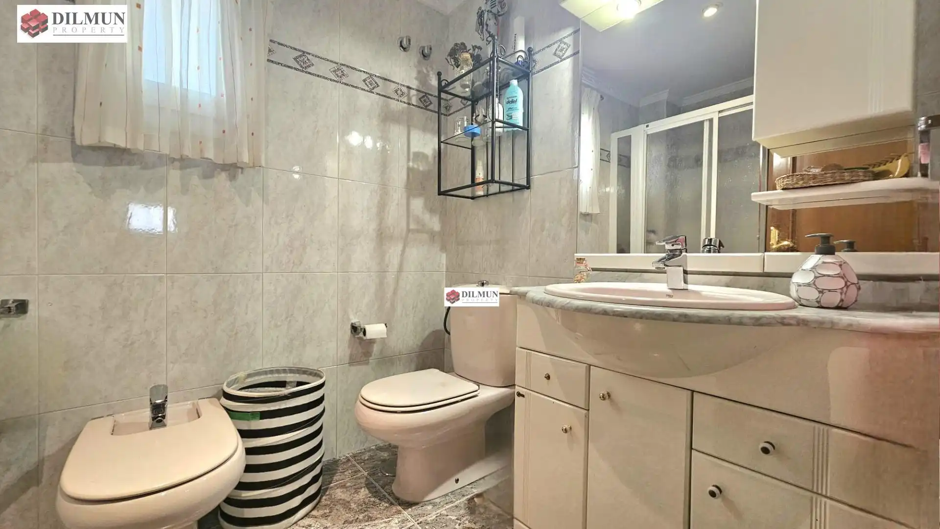 Bathroom of Houses for sale in Mijas  with Air Conditioner, Heating and Terrace