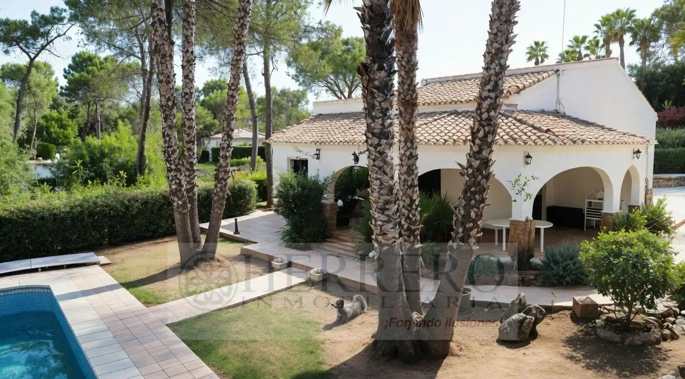 Xalet amb piscina en venda a MARCHUQUERA-BASES 181, imagen 2