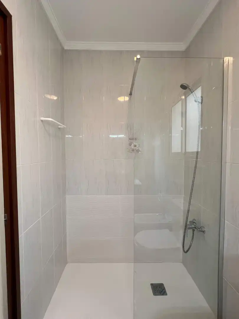 Bany de Casa o xalet en venda en Vilanova i la Geltrú amb Calefacció