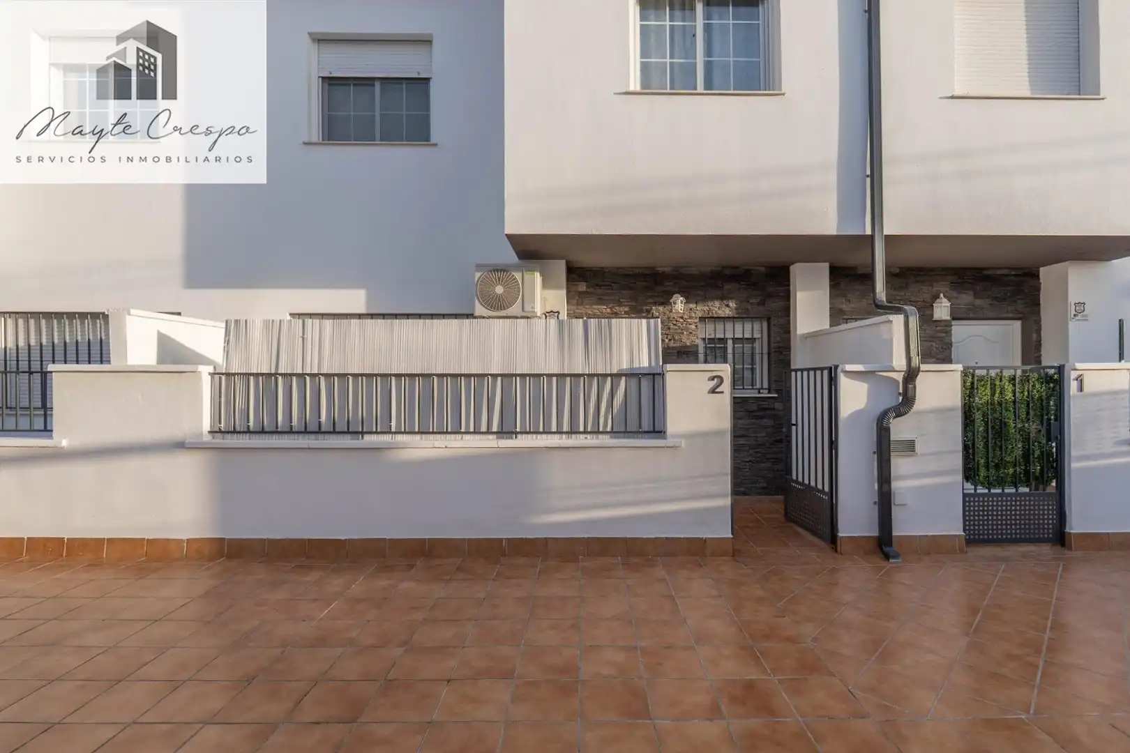 Vista exterior de Casa o xalet en venda en Gójar amb Aire condicionat, Calefacció i Traster