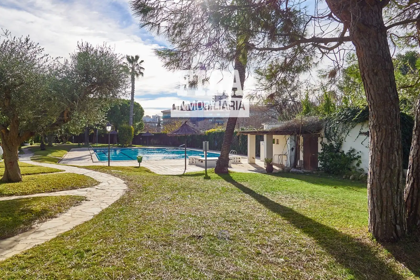 Adosado con piscina en venta en Alorda Park, imagen 9