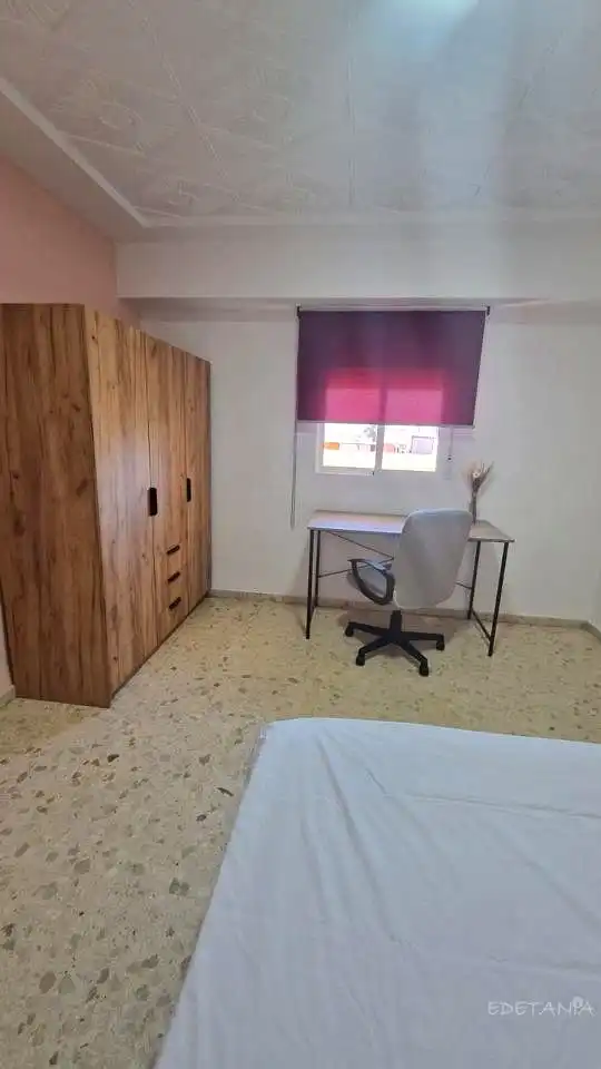 Habitación de Piso de alquiler en Moncada con Terraza, Amueblado y Balcón