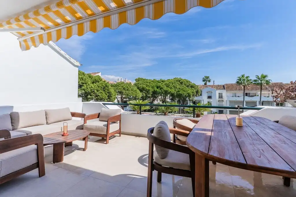 Penthouse with pool for sale in Benamara - Atalaya