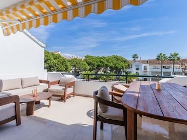 Penthouse mit Pool zum Verkauf in Benamara - Atalaya