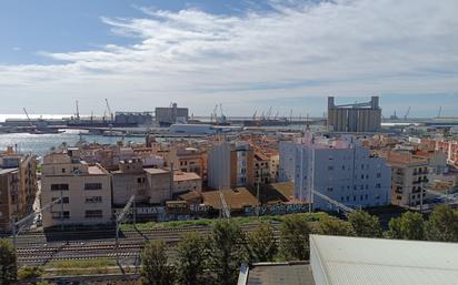 Exterior view of Flat to rent in  Tarragona Capital  with Air Conditioner, Terrace and Oven