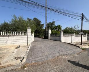 Vista exterior de Casa o xalet en venda en  Córdoba Capital amb Aire condicionat, Calefacció i Jardí privat