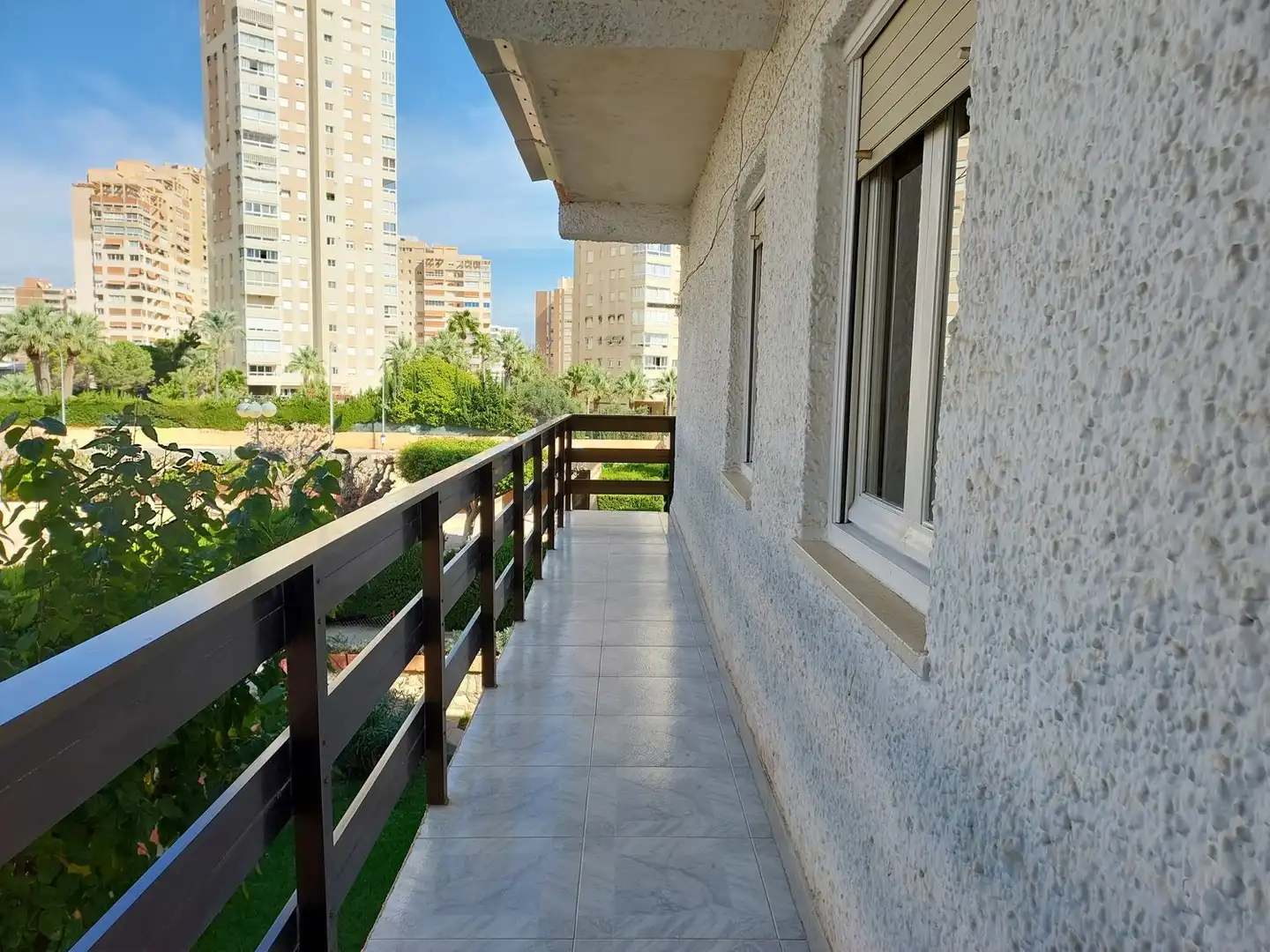 Exterior view of Flat for sale in El Campello  with Terrace, Furnished and Community pool