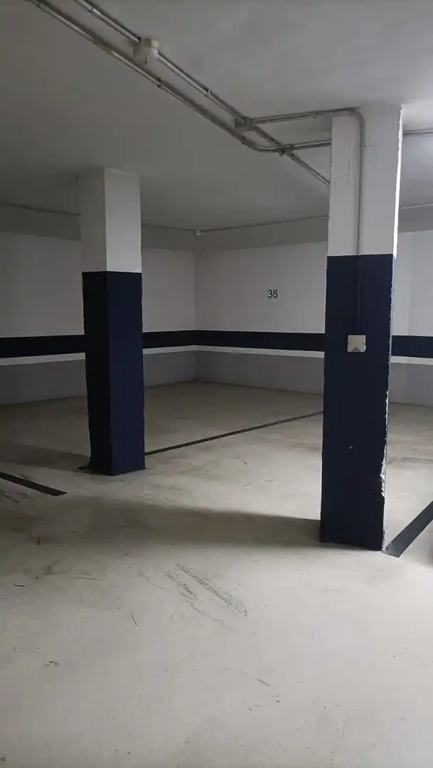Aparcament de Garatge en venda en Huelva