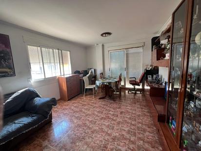 Sala d'estar de Pis en venda en La Pobla de Vallbona amb Terrassa, Traster i Balcó