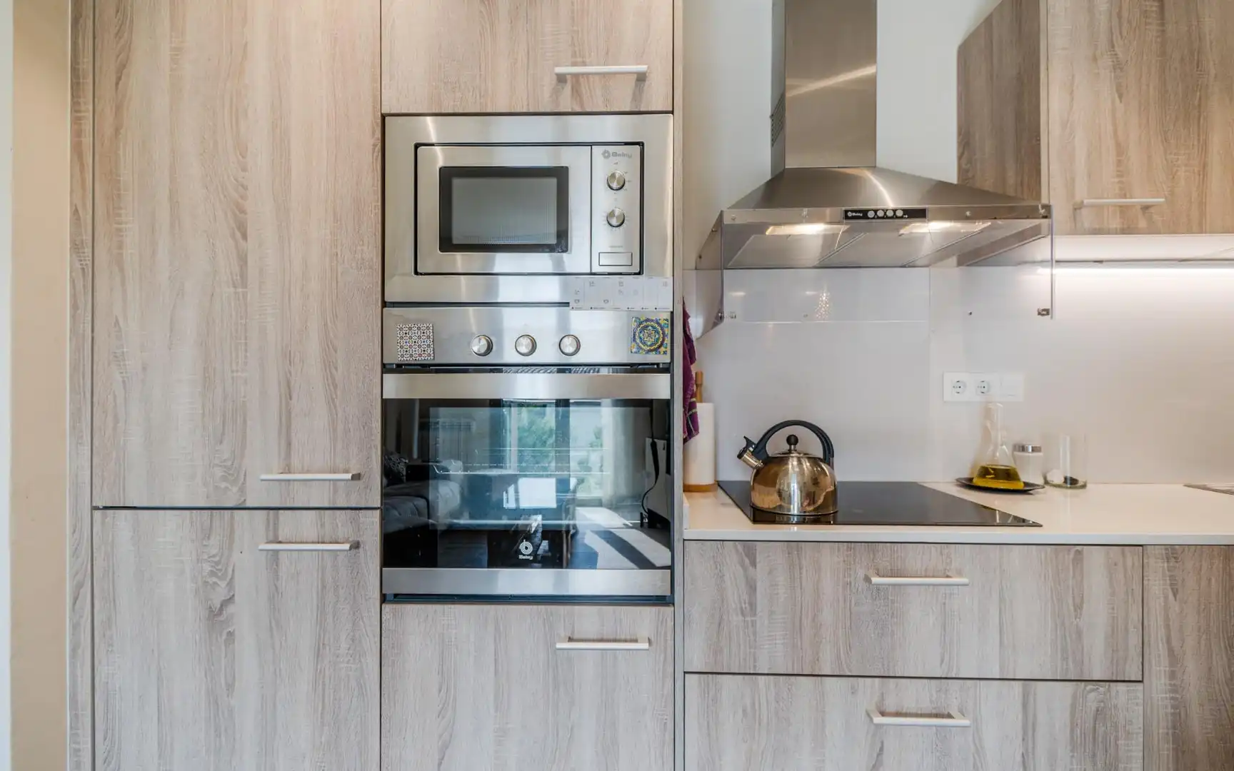 Cocina de Apartamento de alquiler en Girona con Balcón